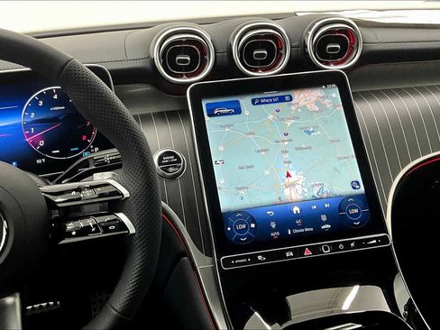 New 2025 Mercedes-Benz GLC 300 4MATIC image 6