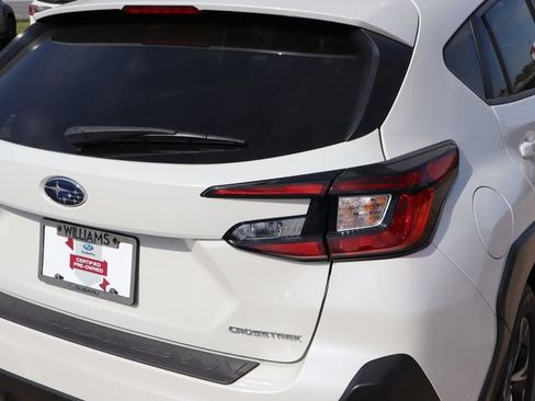 Used 2024 Subaru Crosstrek 2.0i Premium w/ Crosstrek Mirror Package AWD/4WD image 13