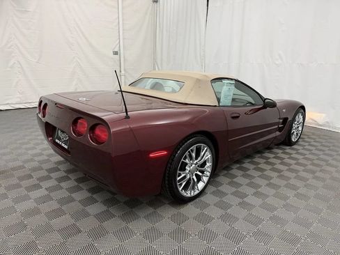 Used 2003 Chevrolet Corvette Convertible w/ Preferred Equipment Group1 RWD image 5