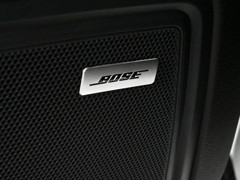 New 2026 Porsche Macan S image 9