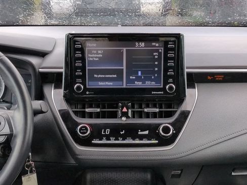 Used 2021 Toyota Corolla SE FWD image 17