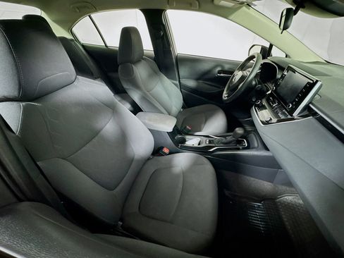 Used 2020 Toyota Corolla LE FWD image 23