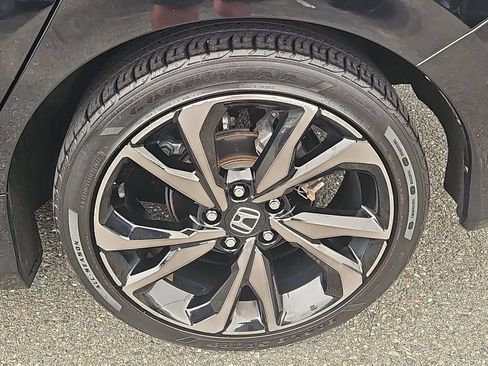Used 2021 Honda Civic Sport image 8