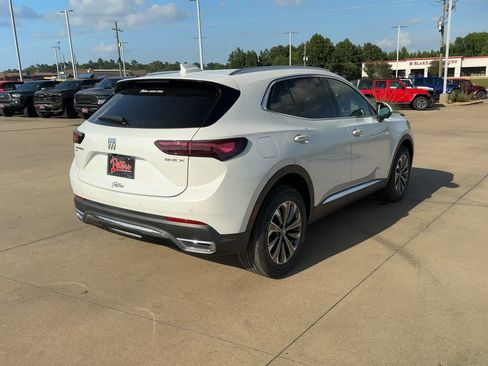 New 2025 Buick Envision Preferred image 8