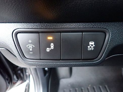 Used 2024 Kia Forte GT-Line image 21