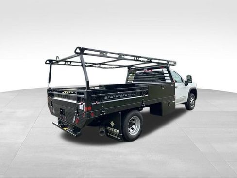 New 2025 GMC Sierra 3500 Pro w/ Convenience Package AWD/4WD image 4