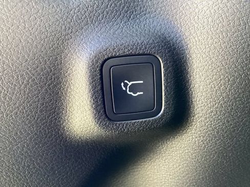New 2026 Jeep Compass Trailhawk AWD/4WD image 17