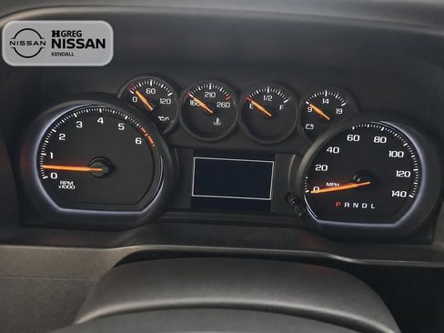 Used 2019 Chevrolet Silverado 1500 Custom Trail Boss w/ Custom Convenience Package AWD/4WD image 10