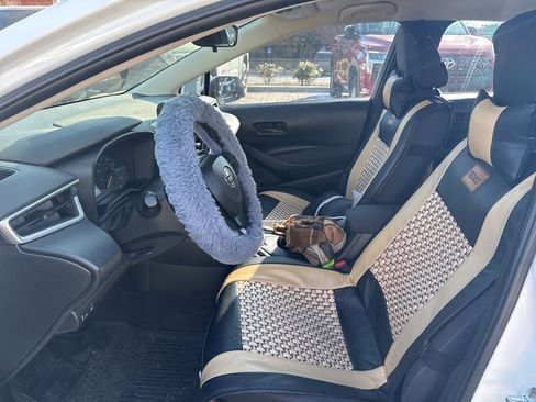 Certified 2023 Toyota Corolla LE image 6