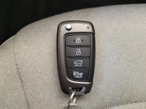 Used 2020 Hyundai Sonata SE w/ Cargo Package image 32