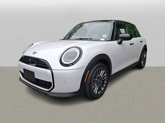 Used 2026 MINI Cooper 4-Door Hardtop FWD video 1