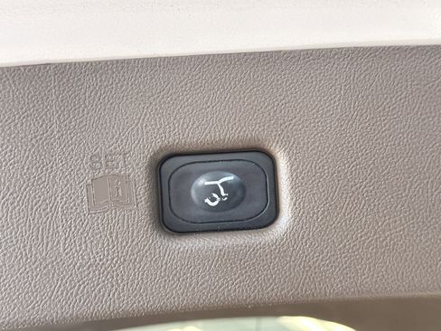 Used 2016 Lincoln MKX Reserve image 32