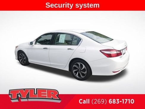 Used 2017 Honda Accord EX-L image 5