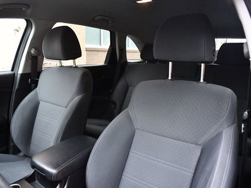 Used 2020 Kia Sorento LX image 21