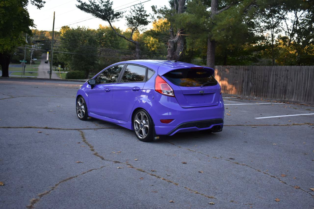 Used 2019 Ford Fiesta ST FWD image 3