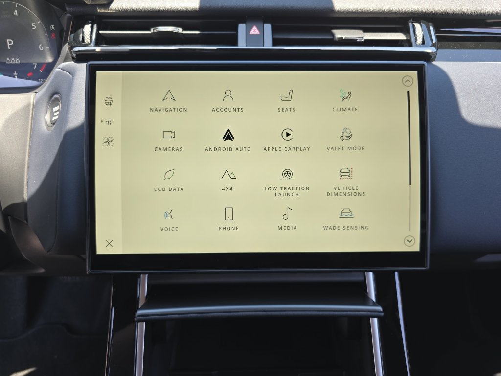 New 2026 Land Rover Range Rover Velar S AWD/4WD image 21