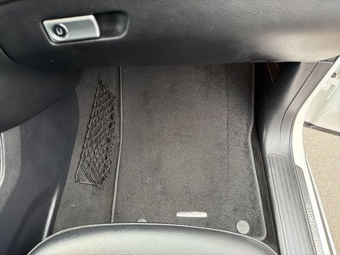 Used 2017 Mercedes-Benz GLS 450 4MATIC image 22