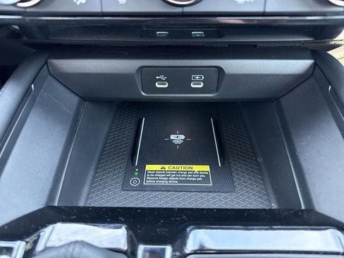 Used 2025 Honda Accord Touring image 24