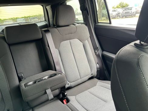 New 2026 Jeep Cherokee Laredo image 15