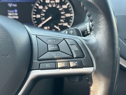 Certified 2022 Nissan Altima 2.5 SR image 18