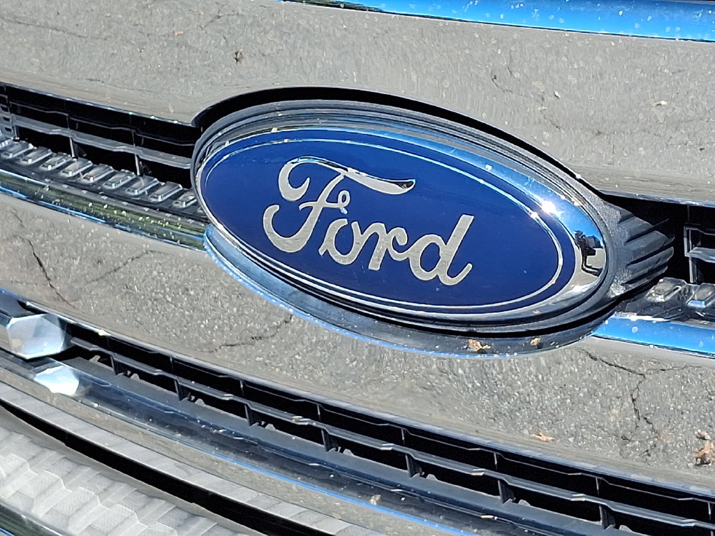 Used 2012 Ford F350 Lariat AWD/4WD image 5