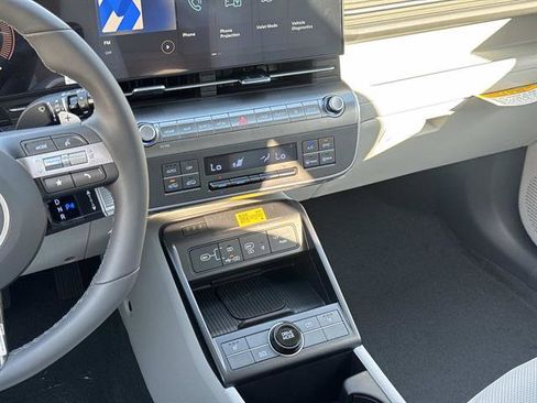 New 2026 Hyundai Kona SEL Premium image 11