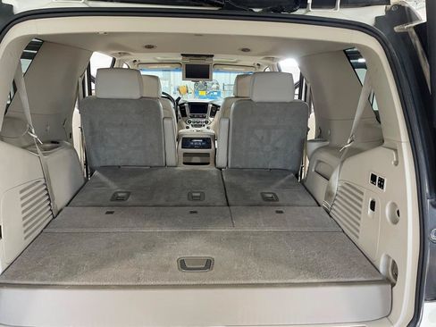 Used 2015 GMC Yukon Denali w/ Touring Package AWD/4WD image 20