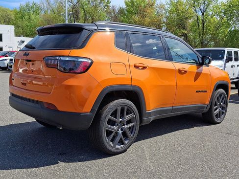 New 2026 Jeep Compass Limited w/ Sun, Sound & Navigation Group AWD/4WD image 4