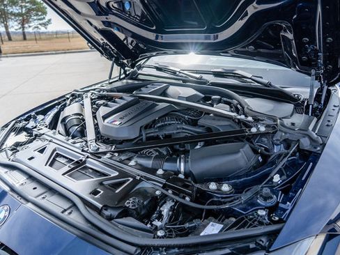 Used 2025 BMW M4 xDrive Competition image 17