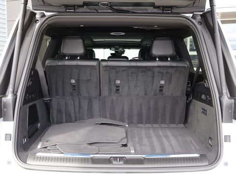 Used 2026 Jeep Grand Wagoneer Summit AWD/4WD image 28