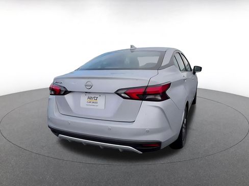 Used 2025 Nissan Versa SV image 14