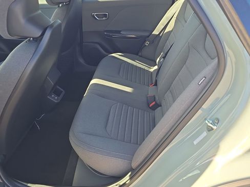 New 2025 Kia K4 EX image 18