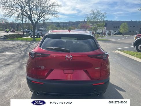 Used 2022 MAZDA CX-30 AWD 2.5 S w/ Premium Package image 6