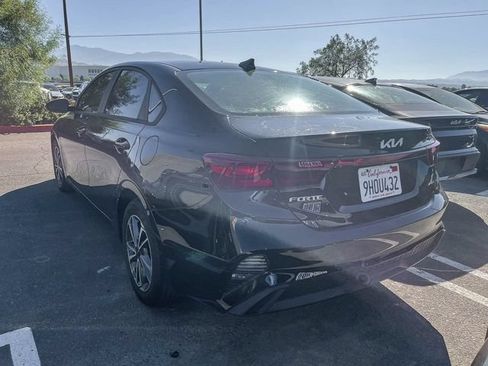 Certified 2023 Kia Forte LXS FWD image 12