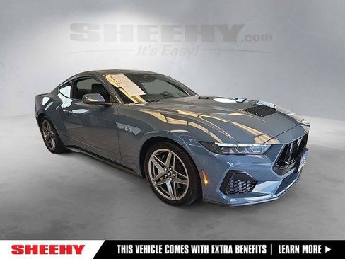 Certified 2025 Ford Mustang GT Premium RWD image 1