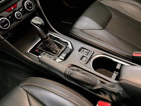 Used 2022 Subaru Crosstrek 2.5i Limited w/ Moonroof Package 1 image 16