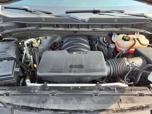 Used 2021 Chevrolet Tahoe Z71 w/ Rear Media and Nav Package AWD/4WD image 3
