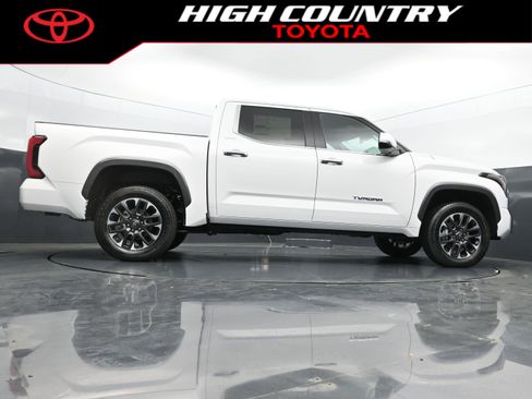 New 2026 Toyota Tundra Limited AWD/4WD image 40