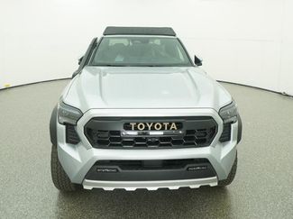 New 2025 Toyota Tacoma 4x4 Double Cab Hybrid video 2