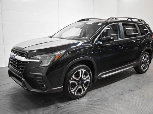 New 2026 Subaru Ascent Limited AWD/4WD image 3