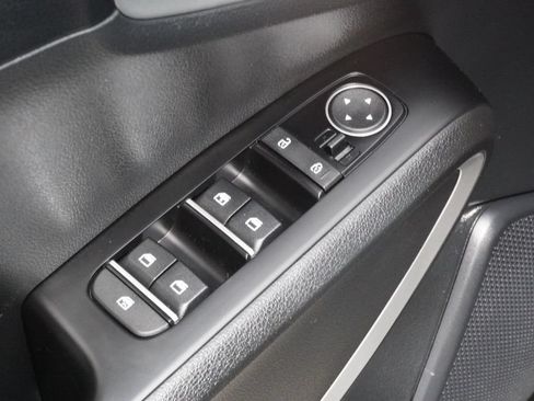 Used 2023 Kia Soul LX w/ LX Technology Package FWD image 23