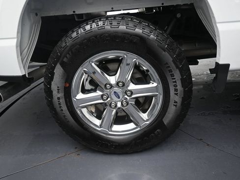 Used 2025 Ford F150 XLT w/ Equipment Group 301A Standard AWD/4WD image 41