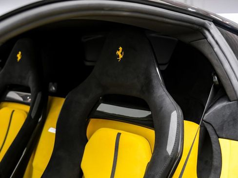 Used 2025 Ferrari SF90 Stradale XX AWD/4WD image 32