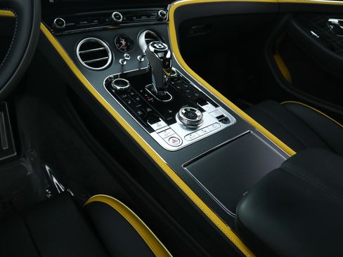 Used 2024 Bentley Continental GT Speed AWD/4WD image 34