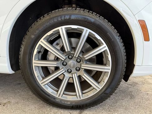 Used 2018 Audi Q7 3.0T Prestige AWD/4WD image 10