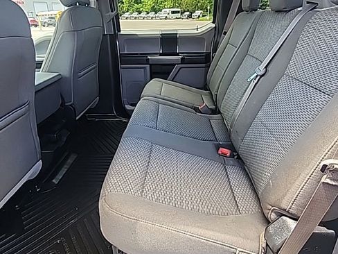 Used 2019 Ford F250 XLT w/ Snow Plow Prep Package AWD/4WD image 15
