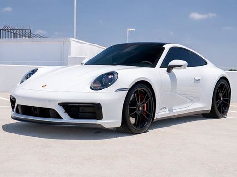 Used 2023 Porsche 911 Carrera GTS w/ Premium Package RWD image 3