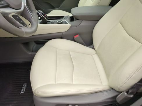 Certified 2024 Cadillac XT5 Premium Luxury w/ Technology Package AWD/4WD image 21