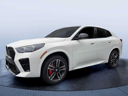 New 2026 BMW X2 xDrive28i w/ Technology Package AWD/4WD image 2