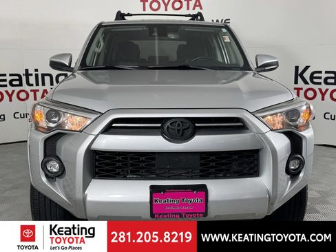 Used 2022 Toyota 4Runner SR5 image 9